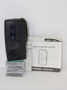General Electric Micro Cassette Recorder 3-5379B